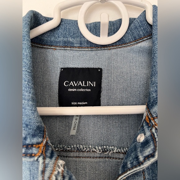 Catalina Denim Jean Jacket with Bronze buttons. - Picture 2 of 3